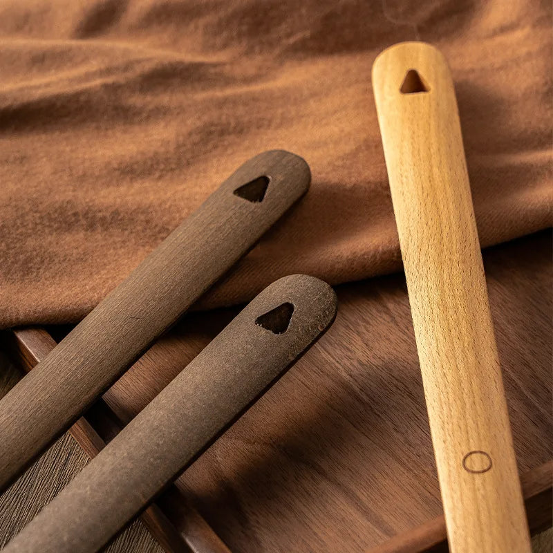 Orren | Handcrafted Beech Wood Long Shoehorn