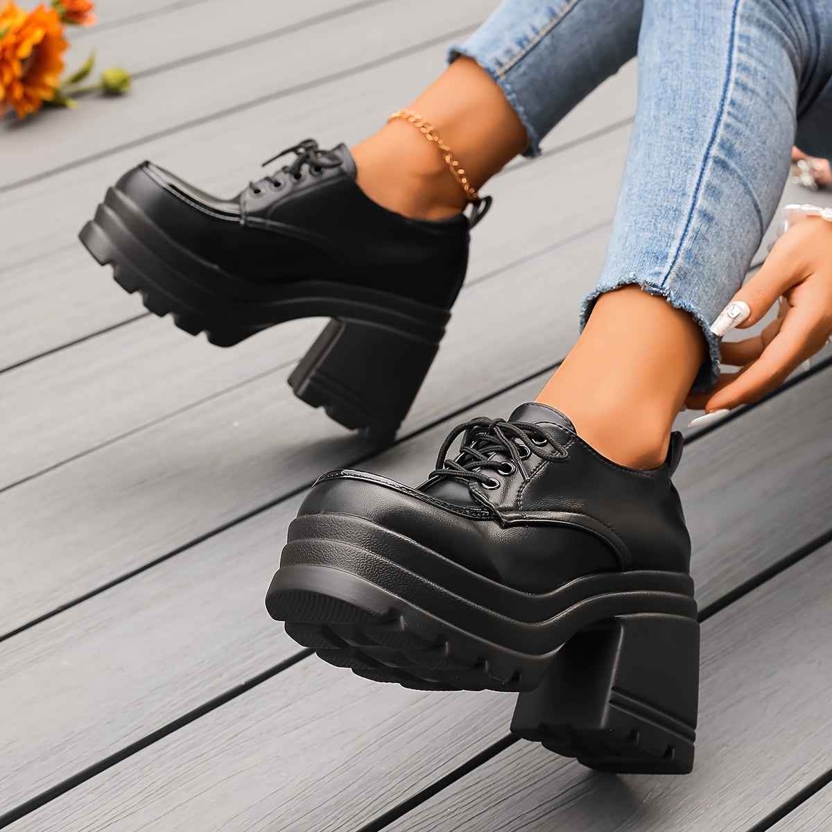 Celvane | Women’s Platform Lace-Up Oxfords